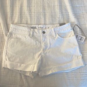 Vans- boyfriend shorts